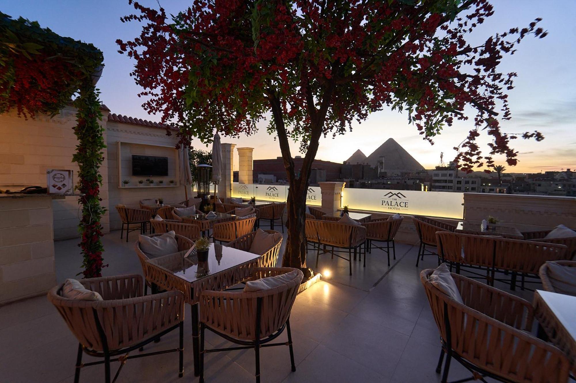 The Palace Pyramids Inn Nazlet el-Sîsi Buitenkant foto